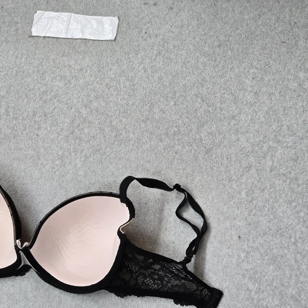 Victorias Secret ***stains item